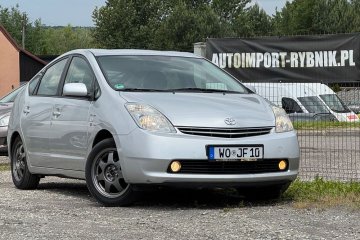 Toyota Prius 1.5 VVT-i Sol (nav)